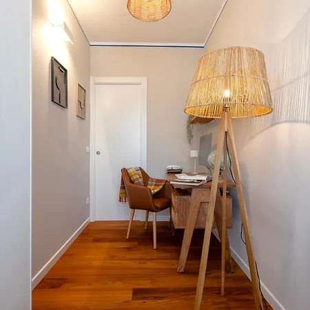 Forrest Seaside Loft View 121 *