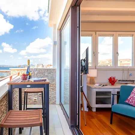 Forrest Seaside Loft View 121 Апартаменты